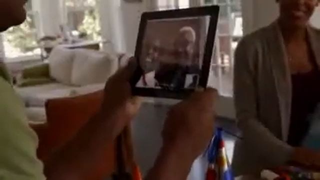 Apple iPad 2 unboxing 2011 - iPad 2 Contest смотреть онлайн