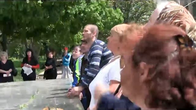 Амвросиевка 04.05.14 (Часть 3) смотреть онлайн