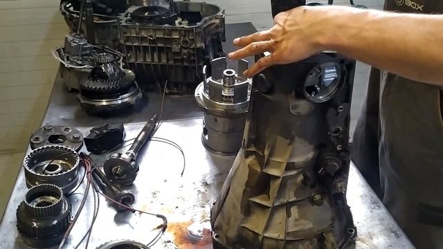 #Mercedes-Benz# W124  Coupe Restoration # 3   Transmission