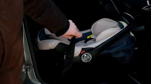 Как крепить детское автокресло в машине? Видео инструкция