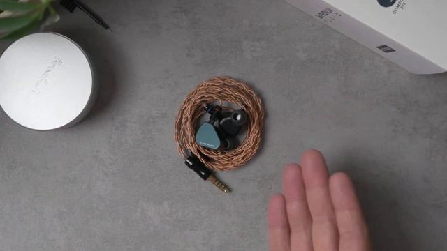 Symphonium Helios SE REVIEW! Smaller is better смотреть онлайн