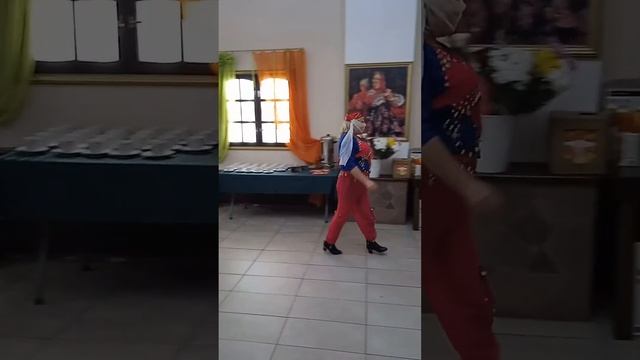 Сказка-прикол на женский юбилей. Костюмированое представление. смотреть онлайн
