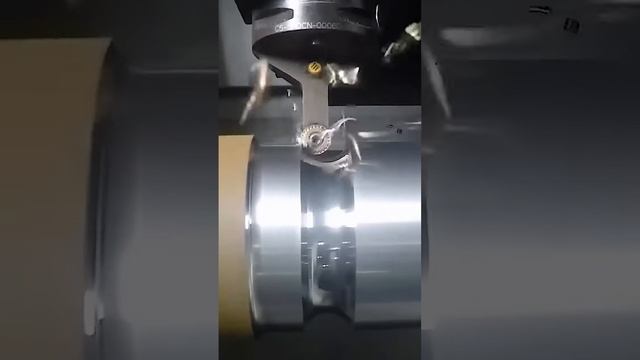 Round Insert CNC Machining смотреть онлайн