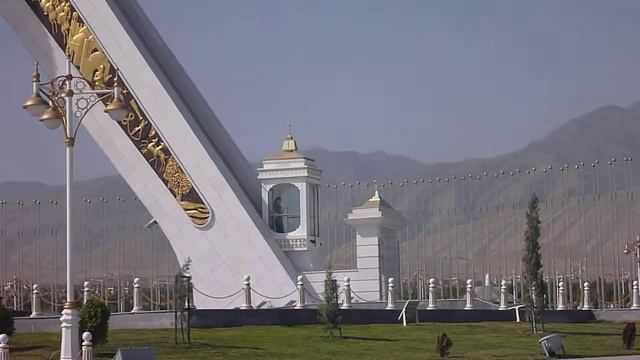Ashgabat Sightseeing | Silk Road Adventures in Turkmenistan смотреть онлайн