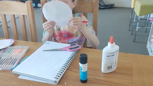 Детские поделки Летающая тарелка Часть 2 смотреть онлайн