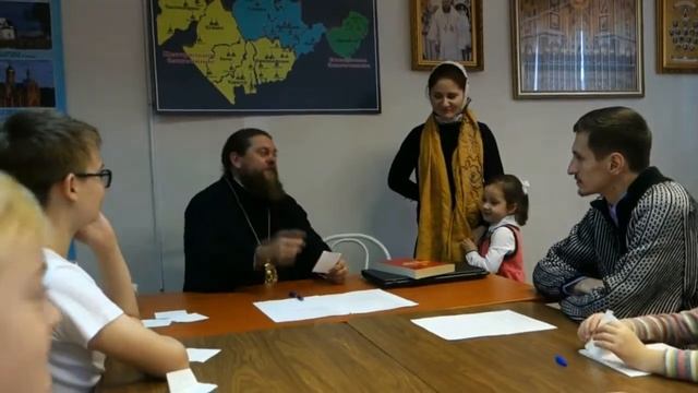 Епископ Филипп принял экзамен у учеников воскресной школы при Кафедральном соборе г Карасука смотреть онлайн