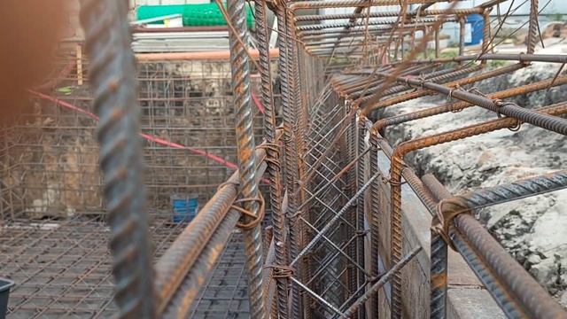 строительство уличного  бетонного бассейна.   часть 1