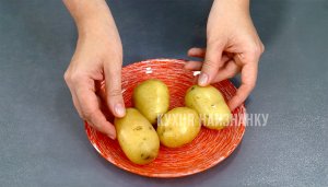 Удивила родных салатом из обычного картофеля! Салат ХОЛОСТЯК - мало кто так готовит, а зря!