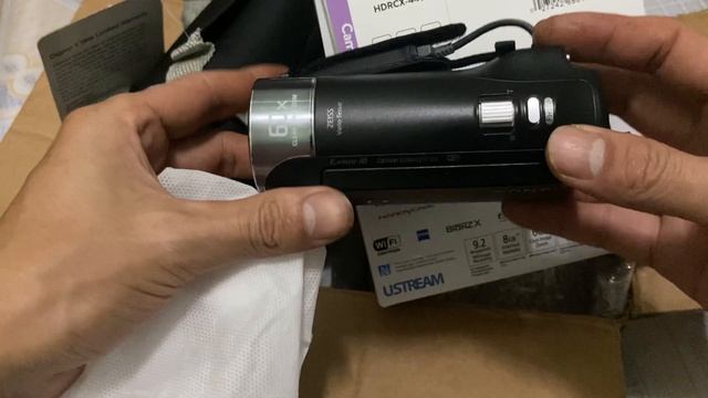 Khui thùng máy quay sony mới về cx440 cx330 pj340 смотреть онлайн