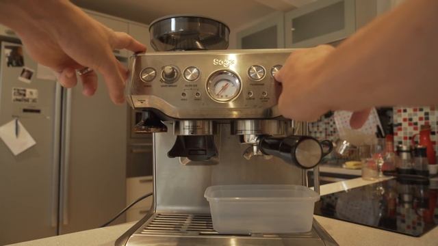 Sage / Breville Barista Express Cleaning Cycle - Quick Guide смотреть онлайн