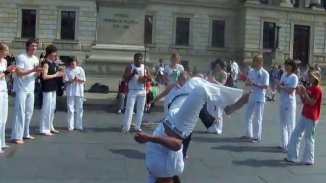 www.capoeira-cordao-de-ouro.de смотреть онлайн