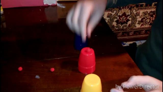 №30 Фокус с стаканчиками и шариками, секрет фокуса