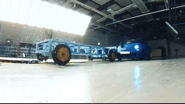 Crash Test Demonstration at Cenex-LCV | UTAC’s Crash Test Lab (UK) смотреть онлайн