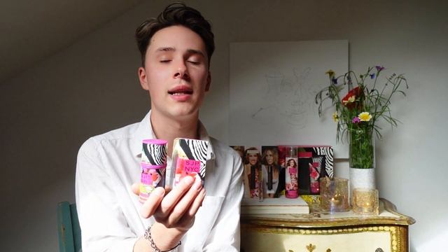 SJP NYC by Sarah Jessica Parker - Perfume Review смотреть онлайн