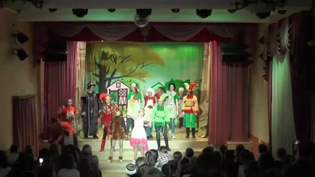 Площадь картонных часов 1 смотреть онлайн