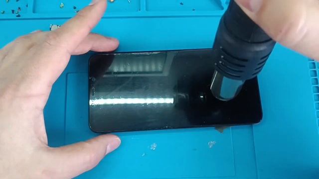 Смяна на дисплея на Xiaomi Pocophone f1 смотреть онлайн