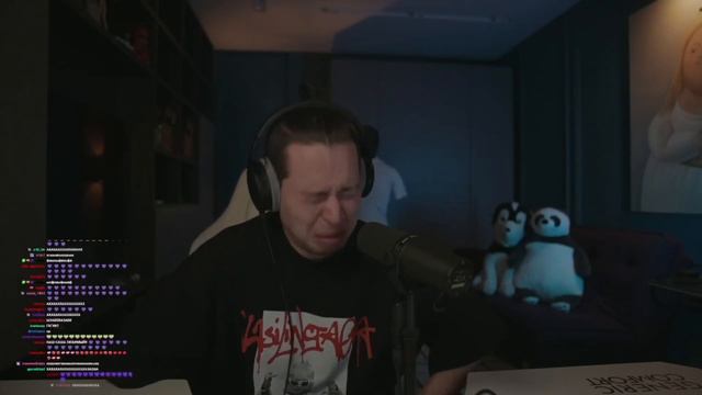 ФРАМЕ ТАМЕР ПЛАЧЕТ ИЗ-ЗА ЧАТА смотреть онлайн