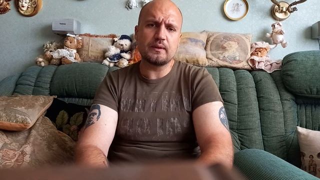 Кэл Ньюпорт: "Цифровой минимализм" (2019г.) смотреть онлайн