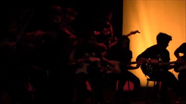 Whitney Young HS Guitar Showcase - Kashmir (Led Zeppelin) смотреть онлайн