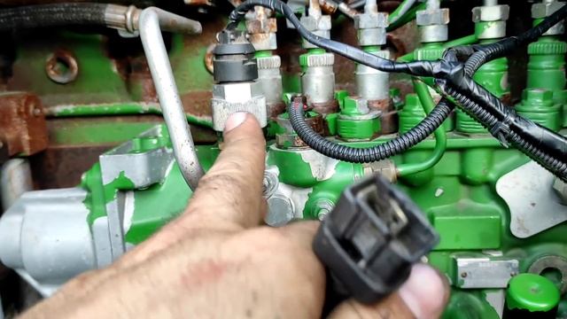 Не смог заглушить ДжонДир9650W?. Почему перегружен домолот? смотреть онлайн