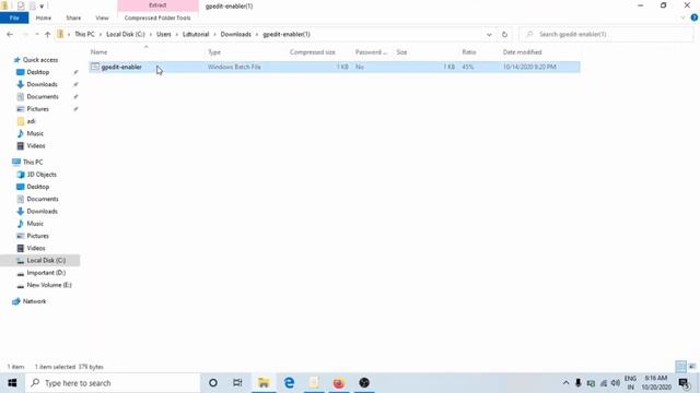 Enable Group Policy Editor (gpedit.msc) In Windows 10 смотреть онлайн