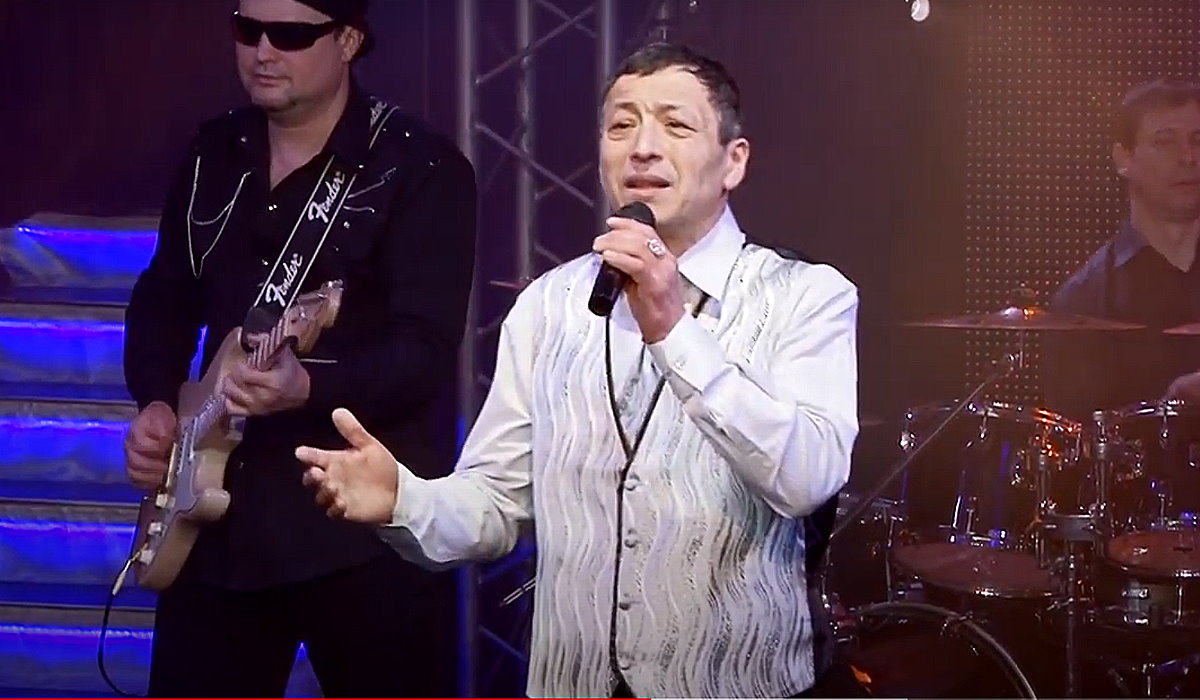 Руслан Абкадиров - "Status" смотреть онлайн