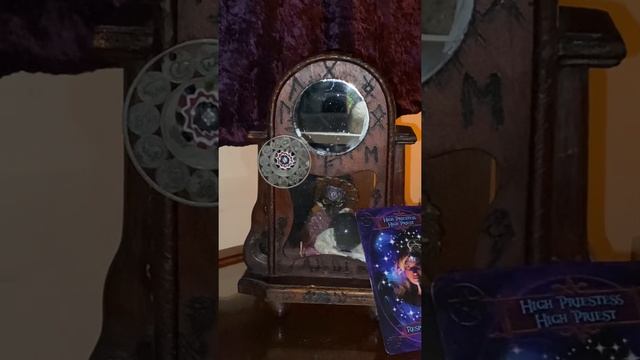 Part 2 of 3 Videos Haunted Oracle Past Lives, Karma, Staged Events, Aliens oh my!?! ? смотреть онлайн
