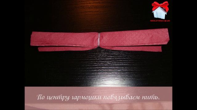 Как сделать пышный цветок из салфеток смотреть онлайн