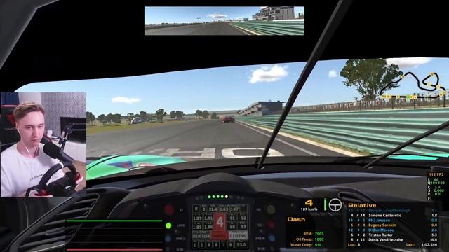 ВЕЛИЧАЙШИЙ КАМБЭК НА FERRARI || TWITCH highlight || iracing - ferrari gt - oran park смотреть онлайн