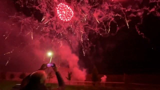 Фейерверк на День города в Смоленске смотреть онлайн