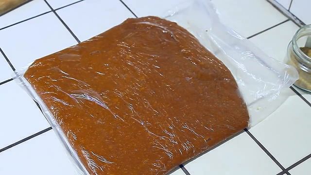 имбирные пряники (имбирно-медовые пряники) приготовление теста и выпечка в деталях смотреть онлайн