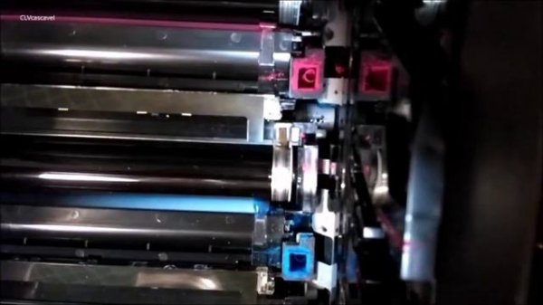 Kyocera ECOSYS M6235cidn - trocando unidade de imagem