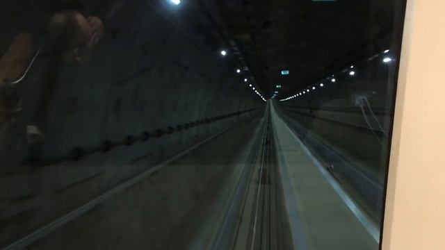 Короткий путь из терминала B в терминал D Шереметьево #ОМИКС (АЭРОПОРТЫ МИРА) / Sheremetyevo смотреть онлайн