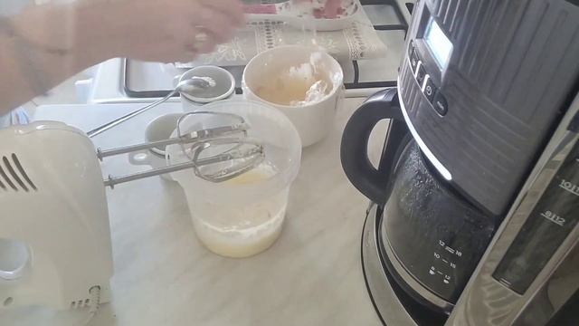 Как приготовить сливочно-творожный десерт дома.Karamellkrémes Túrós Pohárdesszert.#dessert  #кчаю