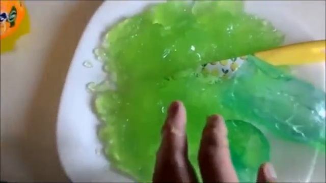 ДЕЛАЕМ ЖЕЛЕ ИЗ FANTA ЖЕЛТАЯ И ЗЕЛЕНАЯ | ЖЕЛЕЙНЫЕ БУТЫЛКИ смотреть онлайн