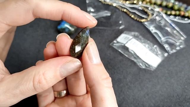 Распаковка АлиЭкспресс. Срезы агата, кабошоны, камни ( лабрадор). смотреть онлайн