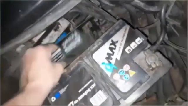 I bought a good old Mercedes-Benz w124 wagon for work 12video.Lost Power Secret Fuses смотреть онлайн