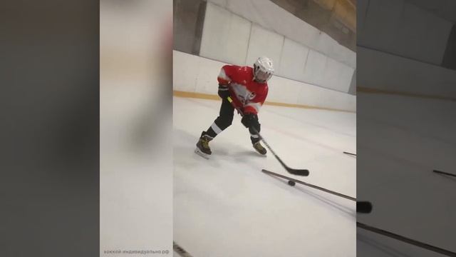 Дриблинг. Быстрая работа рук. Тренер Садов Антон Александрович. хоккей-индивидуально.рф смотреть онлайн