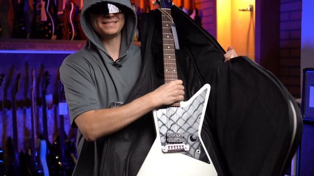 ТОП-3 ПРОСТЫХ способа подготовить гитару к ЗИМЕ! | Как подготовить гитару к зиме? | SKIFMUSIC.RU смотреть онлайн