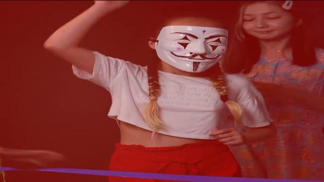 Челлендж со скотчем смотреть онлайн