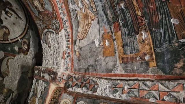 ВЕРА И ВАНДАЛЫ смотреть онлайн