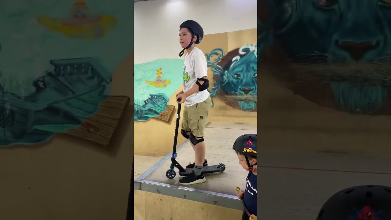 Тренировка по самокату Инструктор Дмитрий Купер скейт парк BunnyHop смотреть онлайн