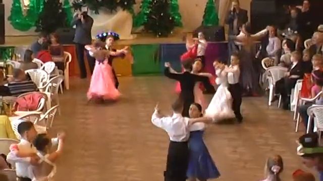 Медленный вальс.avi смотреть онлайн