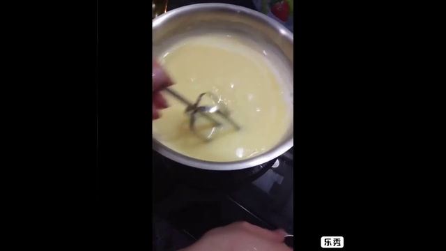 Наполеон с заварным кремом(готовые коржи) смотреть онлайн