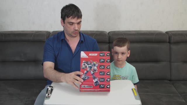 Детский Конструктор Трансформеры 1TOY Blockformers Connector МегаКоп игрушки Megabot смотреть онлайн