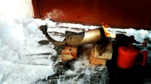 Как почистить глушитель на скутере Honda Dio бензиновой горелкой