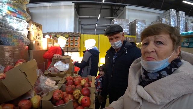 МАГАЗИН СВЕТОФОР ? ХОЖУ ОПРАШИВАЮ ПОКУПАТЕЛЕЙ ЧТО ОНИ РЕКОМЕНДУЮТ К ПОКУПКЕ. ? смотреть онлайн