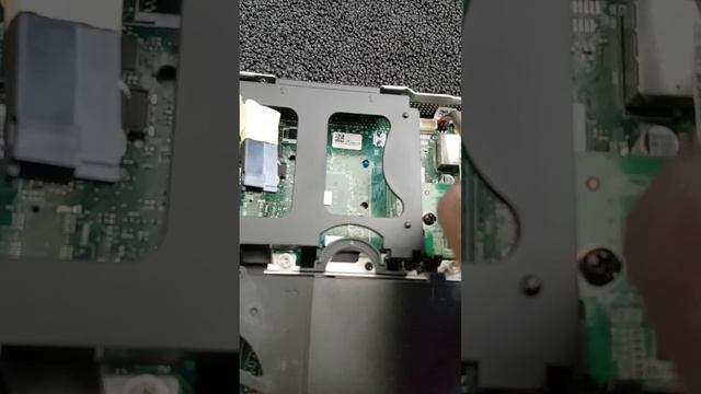 Remove and reset the bios password of a Lenovo M70Q Computer Thinkcenter смотреть онлайн