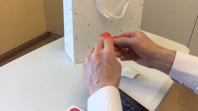 Смарт-стикеры для подарков и сувениров смотреть онлайн