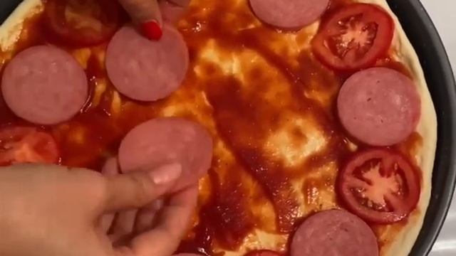 Самая быстрая, вкусная, тоненькая пицца на кефире!The quick delicious thin pizza! Оңай пицца жасау. смотреть онлайн